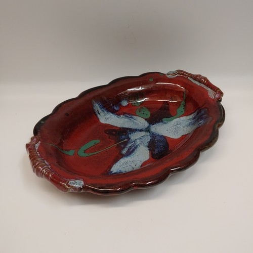 Click to view detail for #220707 Platter, Scalloped Edge Red & Splash $22